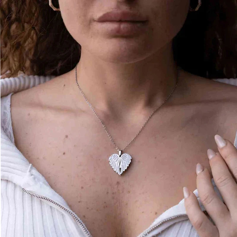 Averiza AngelHeart™ – Le bijou personnalisé qui garde vos proches près de vous